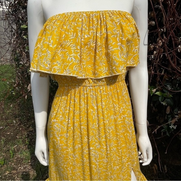 💋Yidarton Strapless Split Bottom Ruffle Top Midi Dress Size Small - Picture 3 of 9